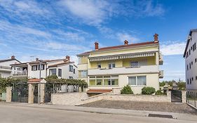 Alto Apartments
